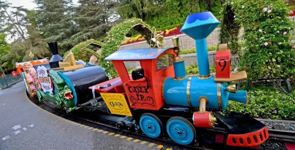 walt disney train disneyland